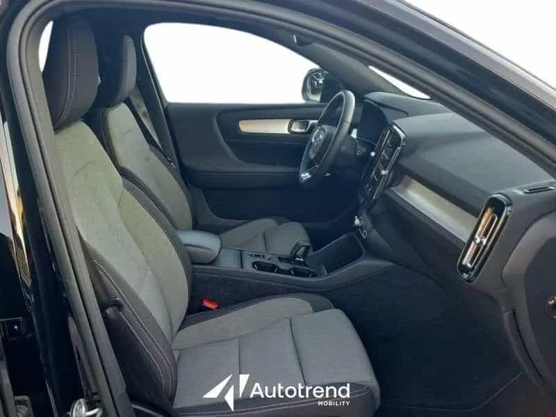 Volvo Other XC40 T2 129 CV Automatica NAVI LED Core 01/2023-photo-5