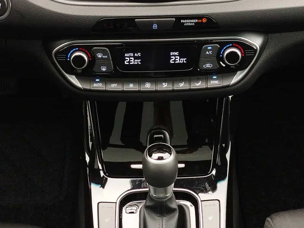 Hyundai i30 FL Kombi 1.5 Advantage DCT ACC*AUT*DynLicht 02/2025-photo-13