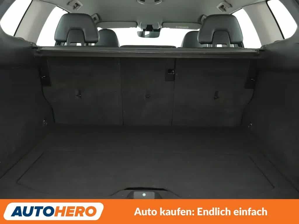 Volvo 2.0 D4 Summum 2WD Aut.*NAV*XENON*TEMP*PDC*SHZ* 09/2016-photo-17