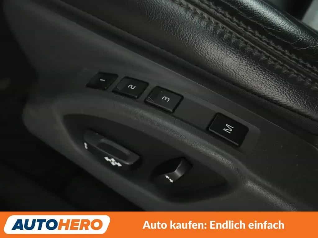 Volvo 2.0 D4 Summum 2WD Aut.*NAV*XENON*TEMP*PDC*SHZ* 09/2016-photo-26