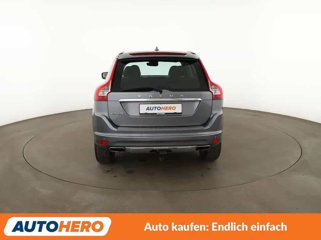 Volvo 2.0 D4 Summum 2WD Aut.*NAV*XENON*TEMP*PDC*SHZ* 09/2016-photo-4
