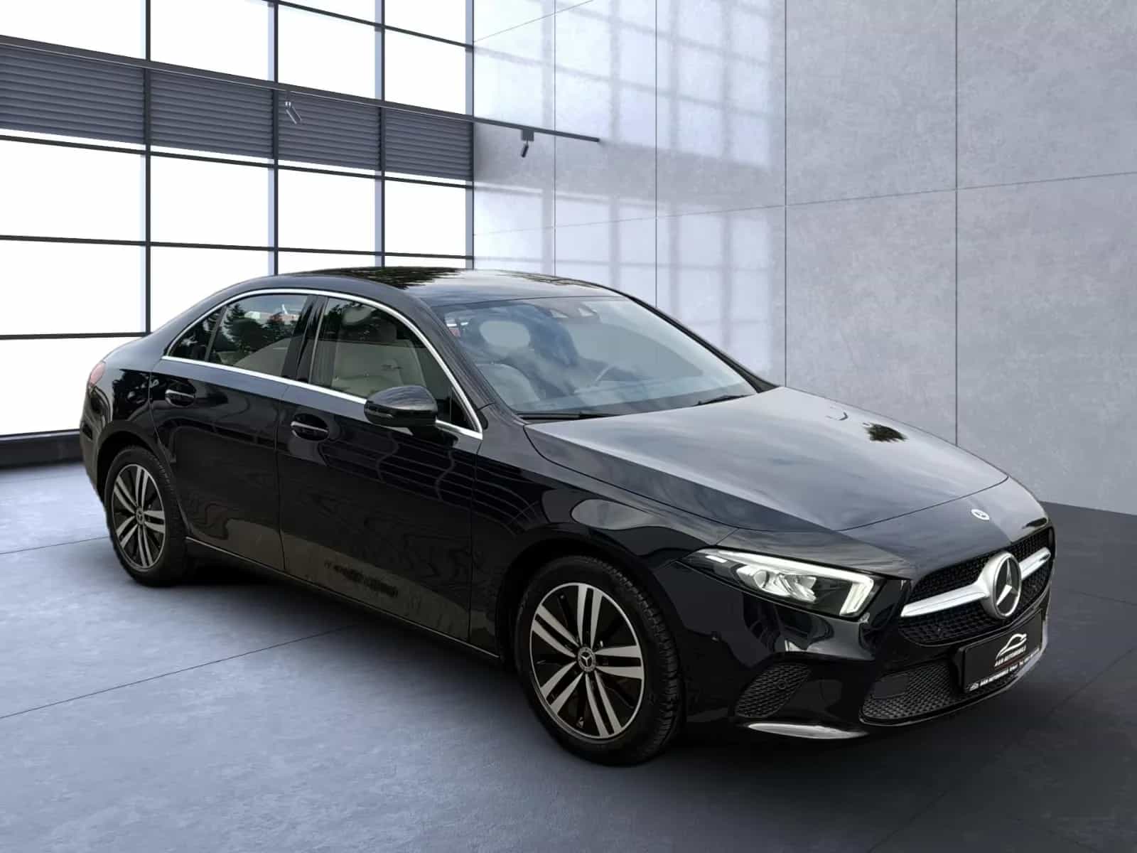Mercedes-Benz A-Class 200 10/2020-photo-2