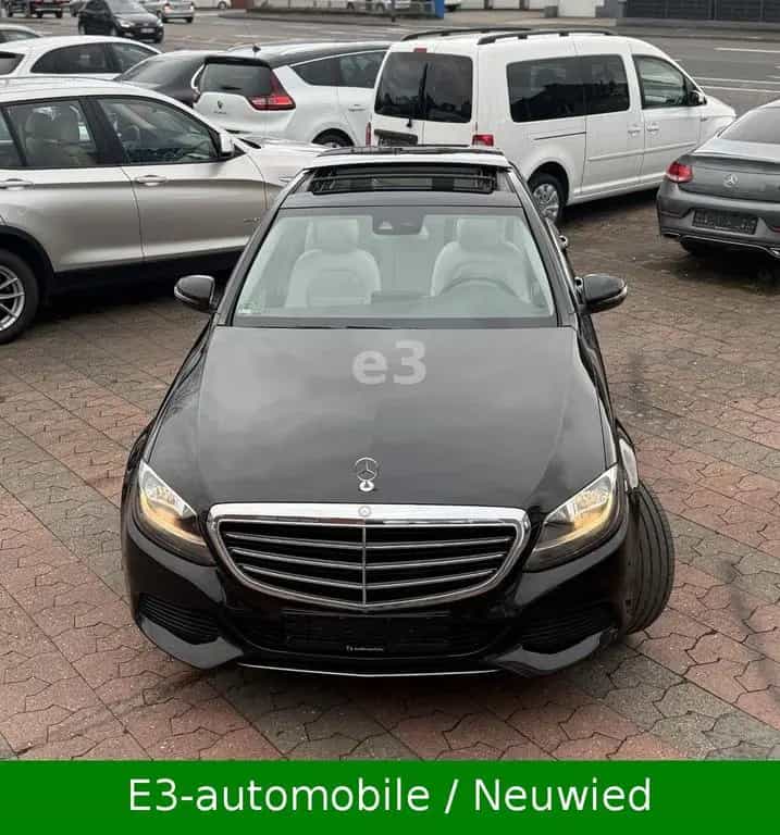 Mercedes-Benz C-Class 200 CGI Lim;AMG LINE;AUTOMATIK;PANO;AMBIENTE 03/2016-photo-0