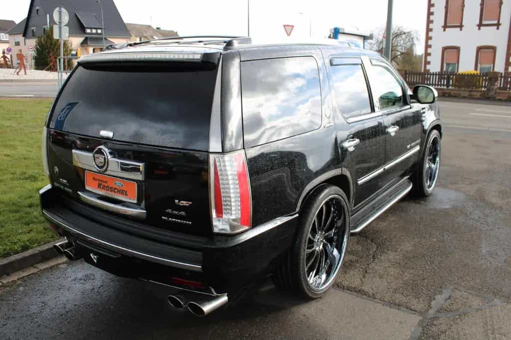 Cadillac Escalade 6,2l V8 Autom. LPG Prins, DAB Navi, 26" 01/2007-photo-3