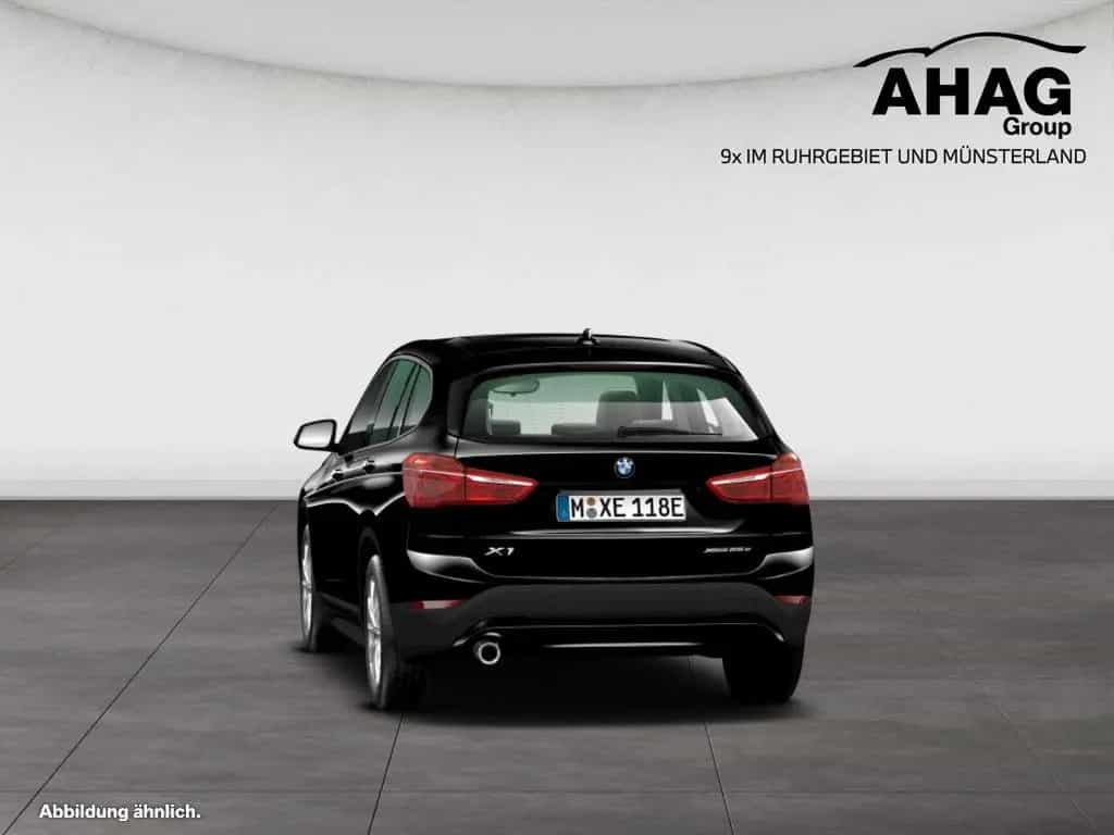 BMW X1 xDrive25e A 07/2020-photo-6