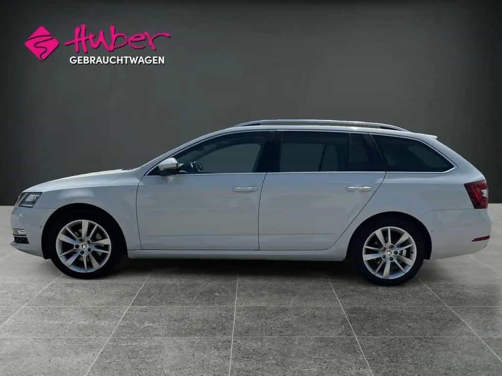 Skoda Octavia STYLE COMBI 190 PS ( *SITZHEIZUNG*LED* ) 11/2018-photo-2