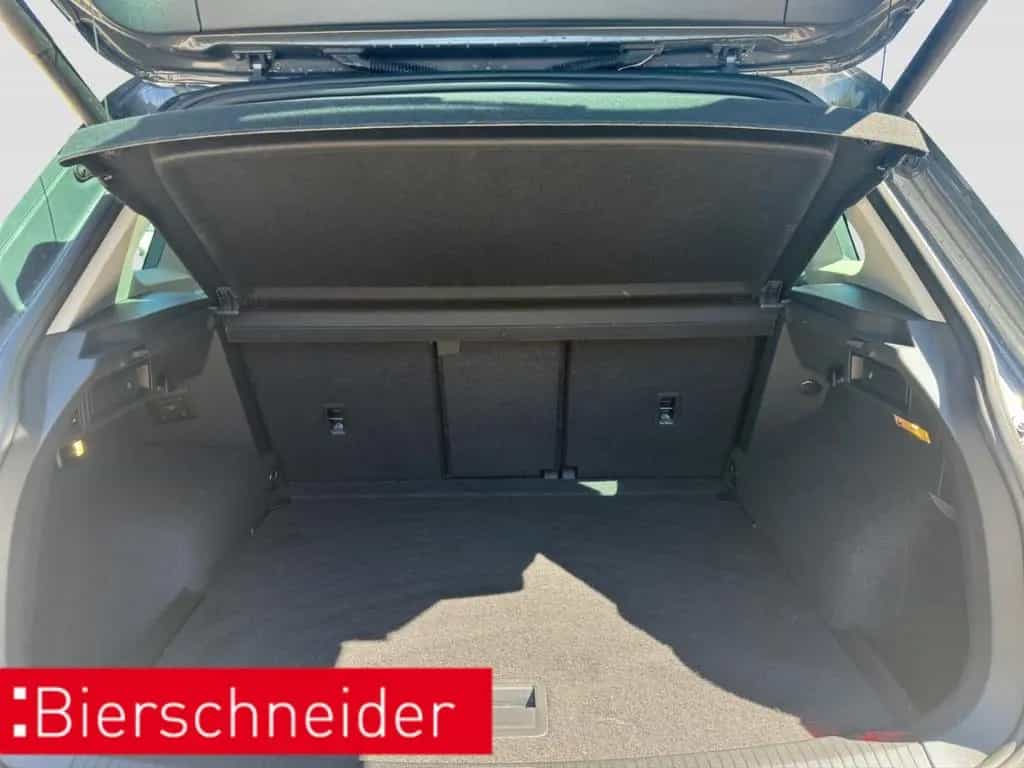Volkswagen Tiguan 2.0 TSI DSG 4Mo. Elegance PANO AHK KAMERA 10/2021-photo-26