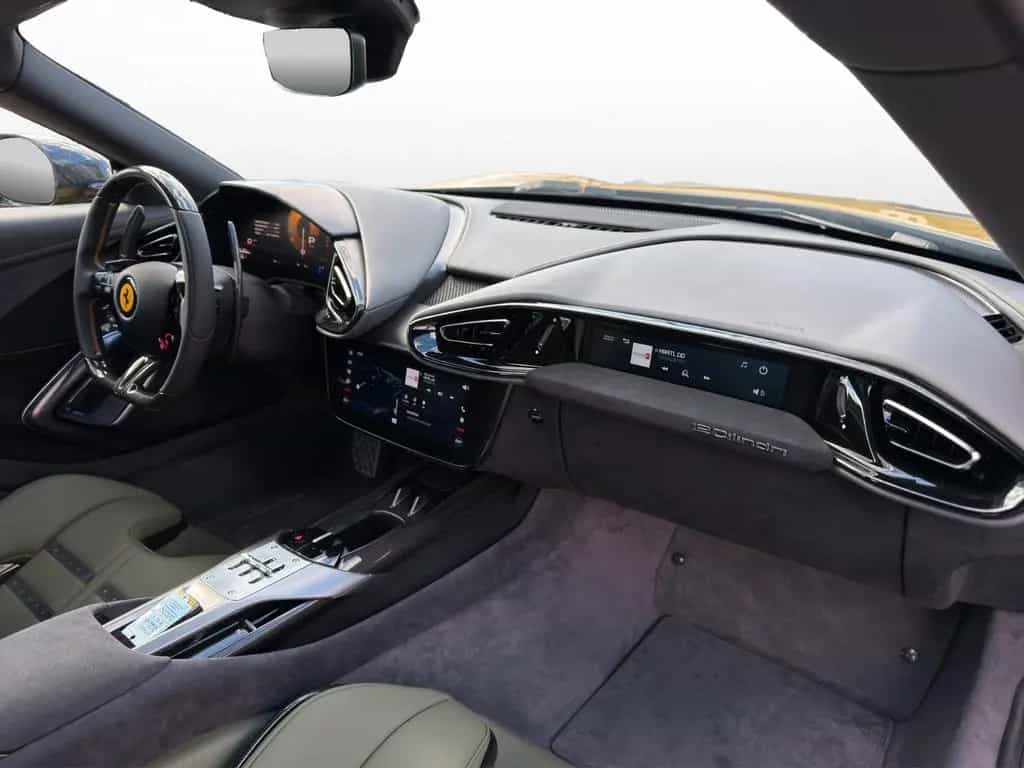 Ferrari 12Cilindri / Full Carbon / Very high SPEC 02/2025-photo-13