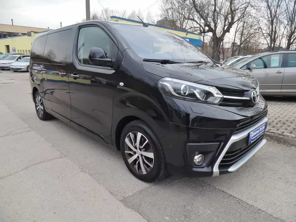 Toyota Proace (Verso) Proace Verso L2 Executive/STHZ+SHZ/AHK/Leder/Nav 07/2017-photo-0