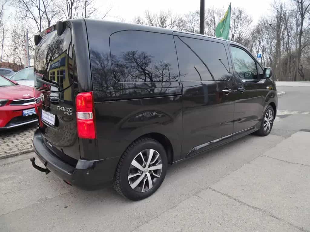 Toyota Proace (Verso) Proace Verso L2 Executive/STHZ+SHZ/AHK/Leder/Nav 07/2017-photo-4
