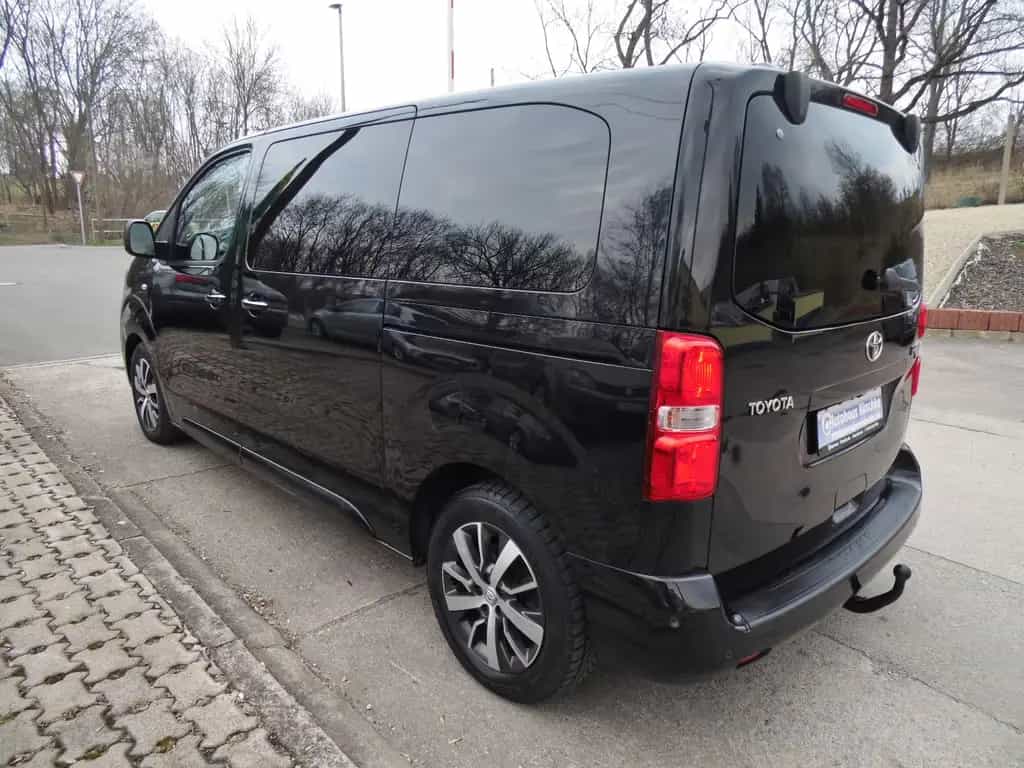 Toyota Proace (Verso) Proace Verso L2 Executive/STHZ+SHZ/AHK/Leder/Nav 07/2017-photo-6