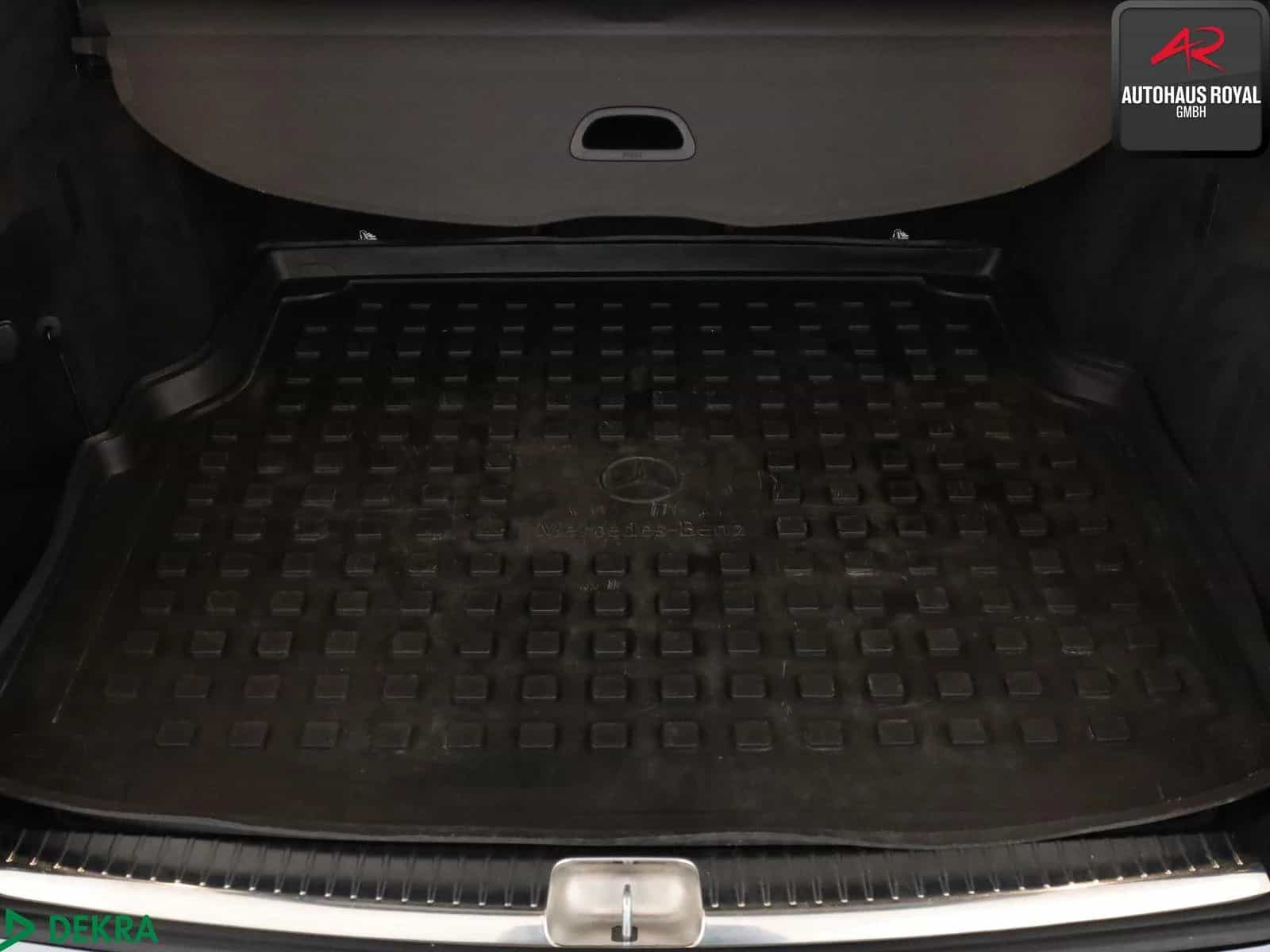 Mercedes-Benz C-Class 220 06/2019-photo-13