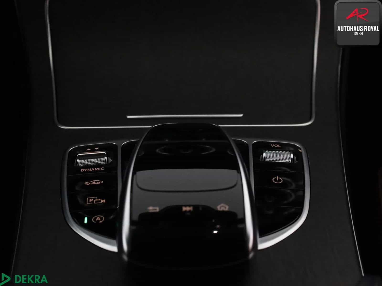 Mercedes-Benz C-Class 220 06/2019-photo-20