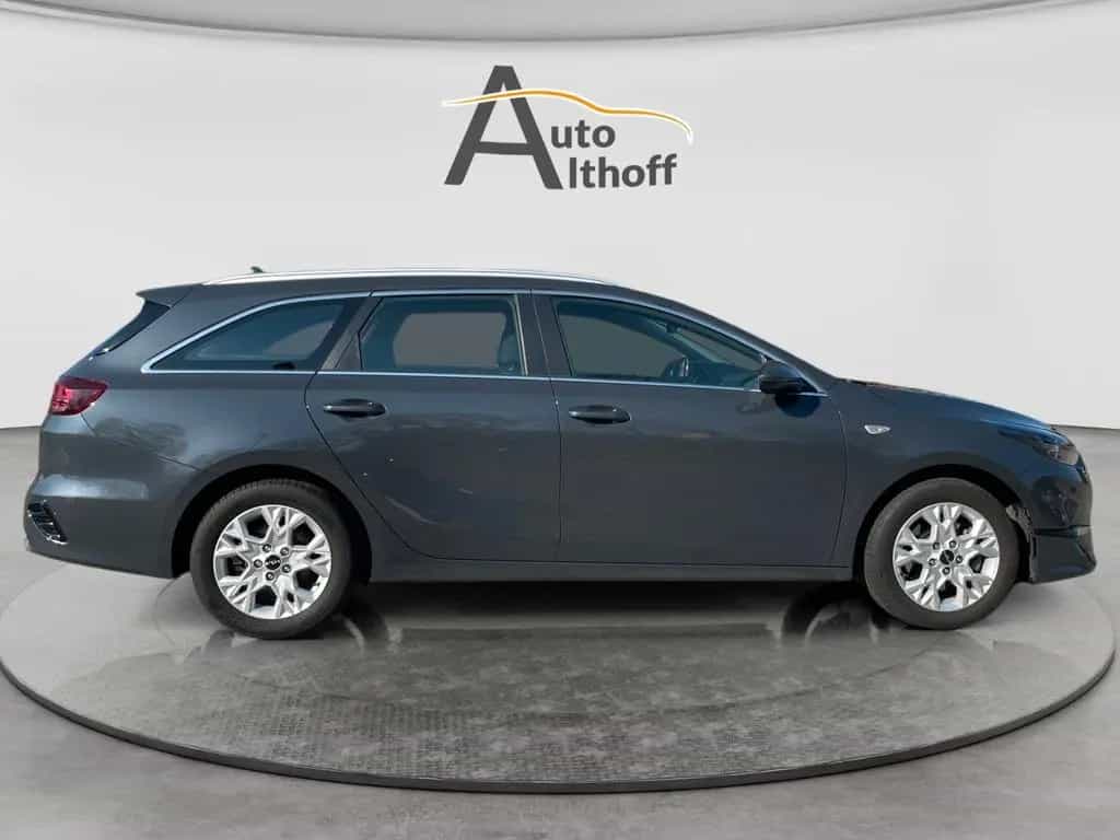 Kia cee'd Sportswagon cee'd SW 1.5 T-GDI Vision DCT SHZ PDC NAV KAM 11/2022-photo-7