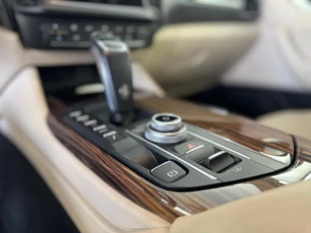 Maserati Levante Diesel *Fahrassistenz*Bi-Xenon*Sport* 02/2021-photo-14
