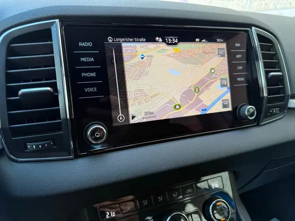 Skoda Karoq 1.0l TSI CLEVER Ambiente CarPlay Kamera PD 11/2021-photo-21