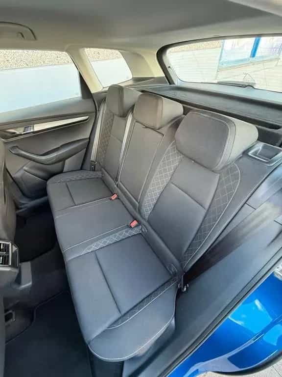 Skoda Karoq 1.0l TSI CLEVER Ambiente CarPlay Kamera PD 11/2021-photo-23