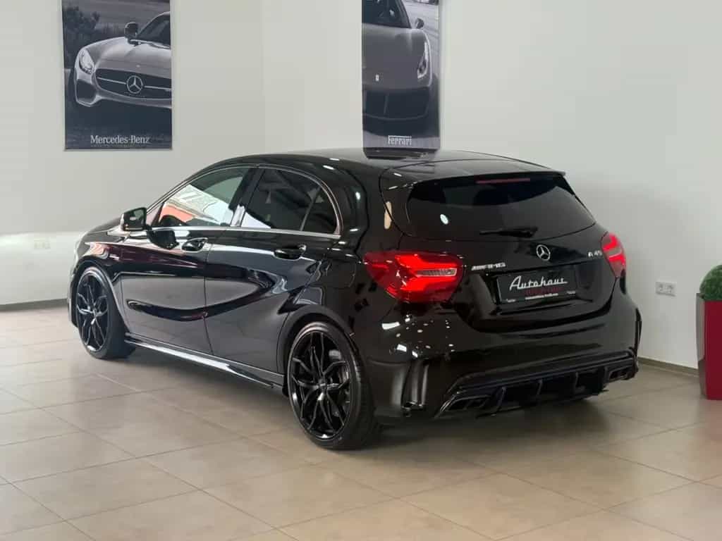 Mercedes-Benz A-Class 45 AMG 4Matic*P-ABGAS*B&O*MEMORY*KEY*Alu"19* 12/2017-photo-11