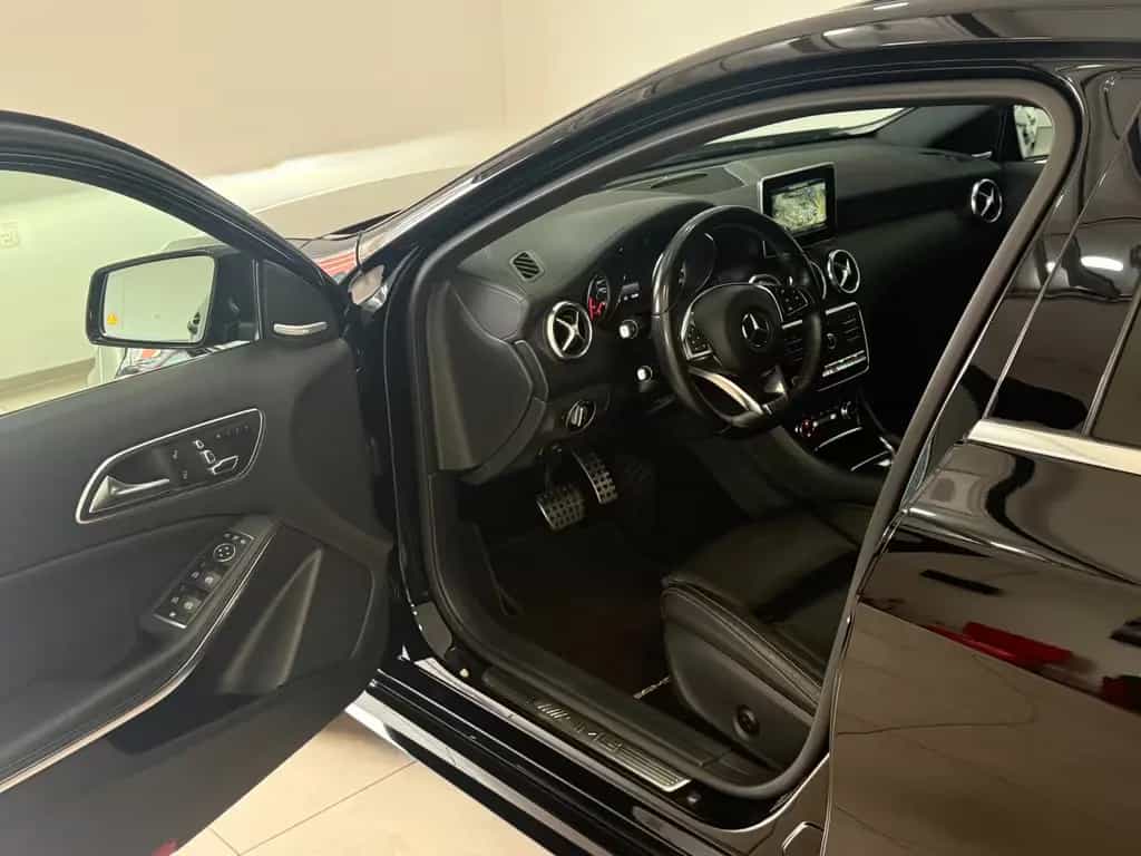 Mercedes-Benz A-Class 45 AMG 4Matic*P-ABGAS*B&O*MEMORY*KEY*Alu"19* 12/2017-photo-2
