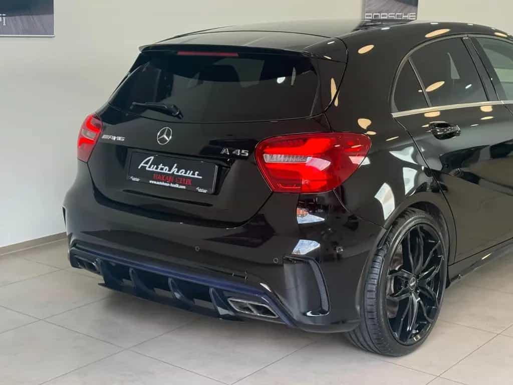 Mercedes-Benz A-Class 45 AMG 4Matic*P-ABGAS*B&O*MEMORY*KEY*Alu"19* 12/2017-photo-32