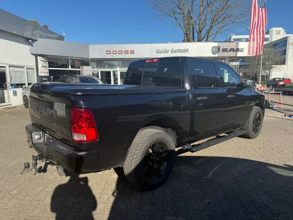 Dodge RAM 1500 SLT Classic 5.7 V8 4x4 unfallfrei 1.HD 08/2024-photo-2