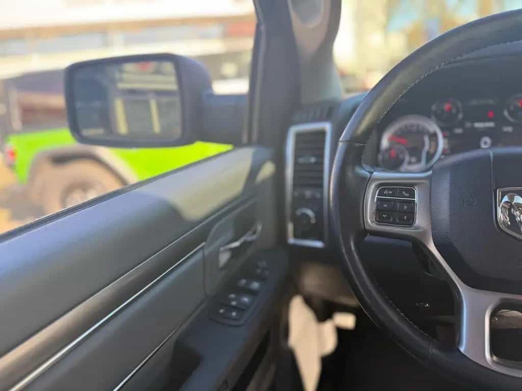 Dodge RAM 1500 SLT Classic 5.7 V8 4x4 unfallfrei 1.HD 08/2024-photo-20