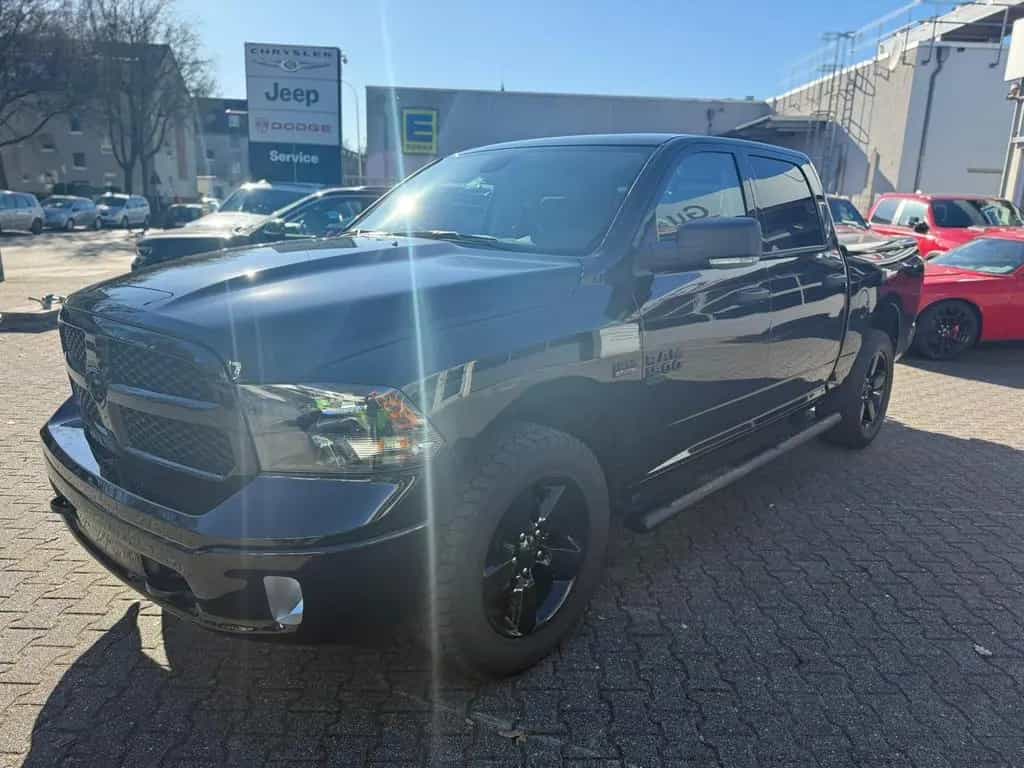 Dodge RAM 1500 SLT Classic 5.7 V8 4x4 unfallfrei 1.HD 08/2024-photo-6