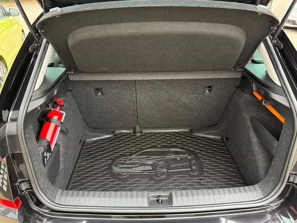 Skoda Kamiq 1.5 Style/LED/Kamera/AppleCar/AHK/ 02/2021-photo-17
