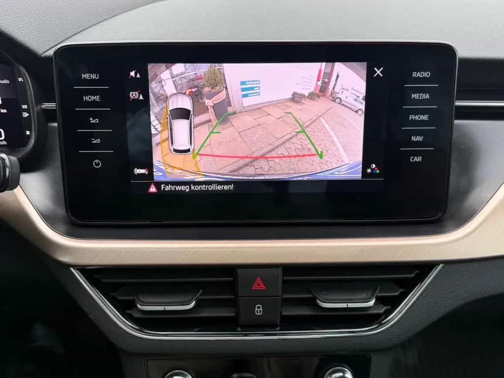 Skoda Kamiq 1.5 Style/LED/Kamera/AppleCar/AHK/ 02/2021-photo-28