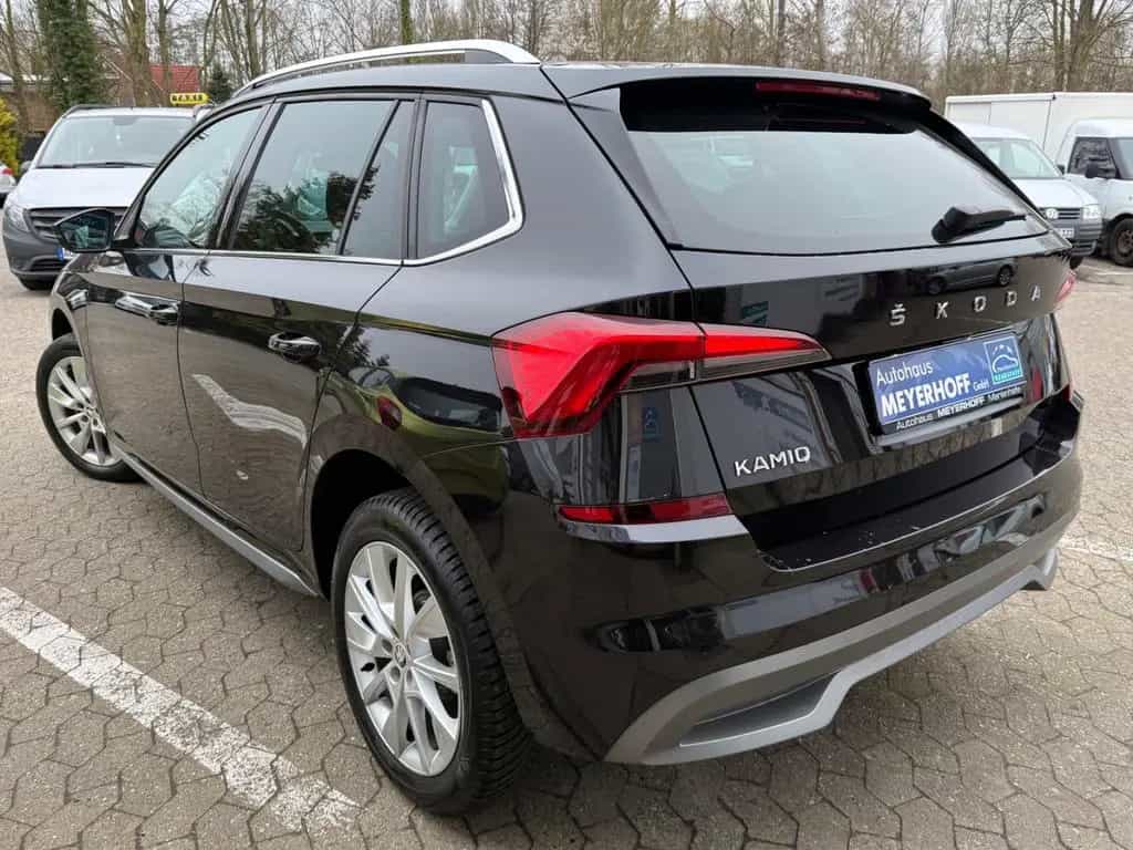 Skoda Kamiq 1.5 Style/LED/Kamera/AppleCar/AHK/ 02/2021-photo-7
