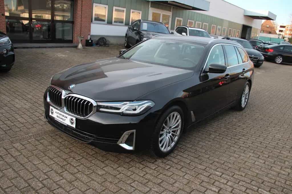 BMW 5 Series 520 d Luxury Line, Laser, HUD, 360,stndhz, Exclu 09/2021-photo-1