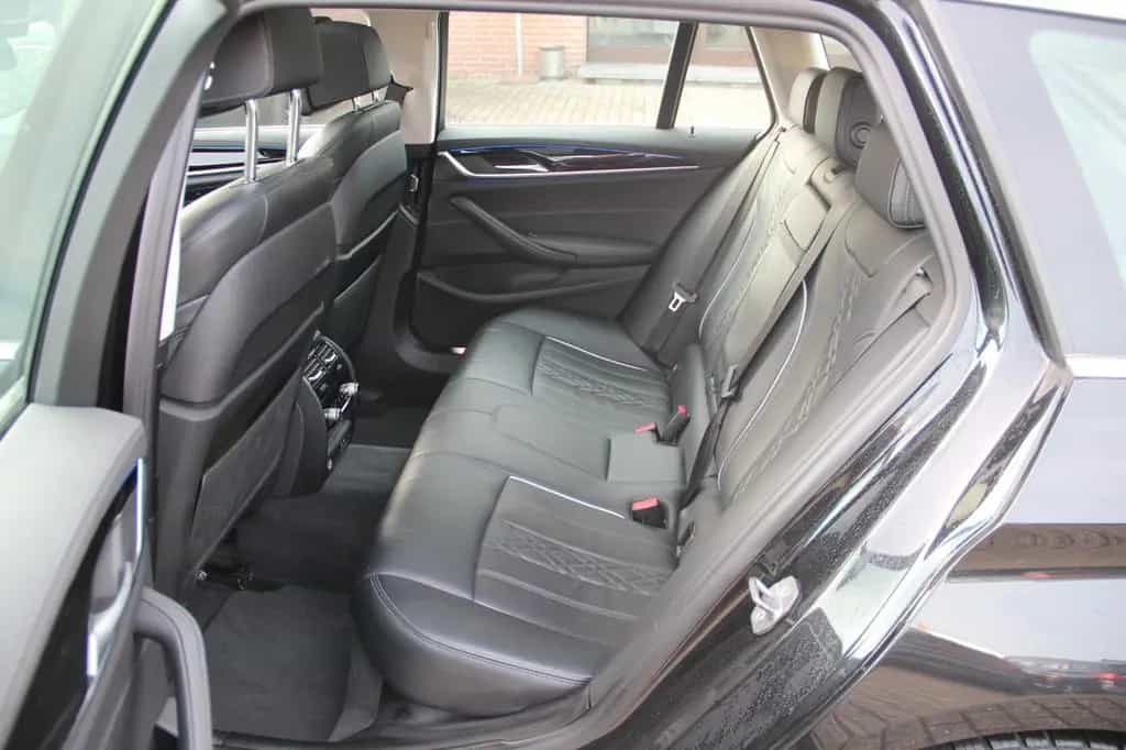 BMW 5 Series 520 d Luxury Line, Laser, HUD, 360,stndhz, Exclu 09/2021-photo-11