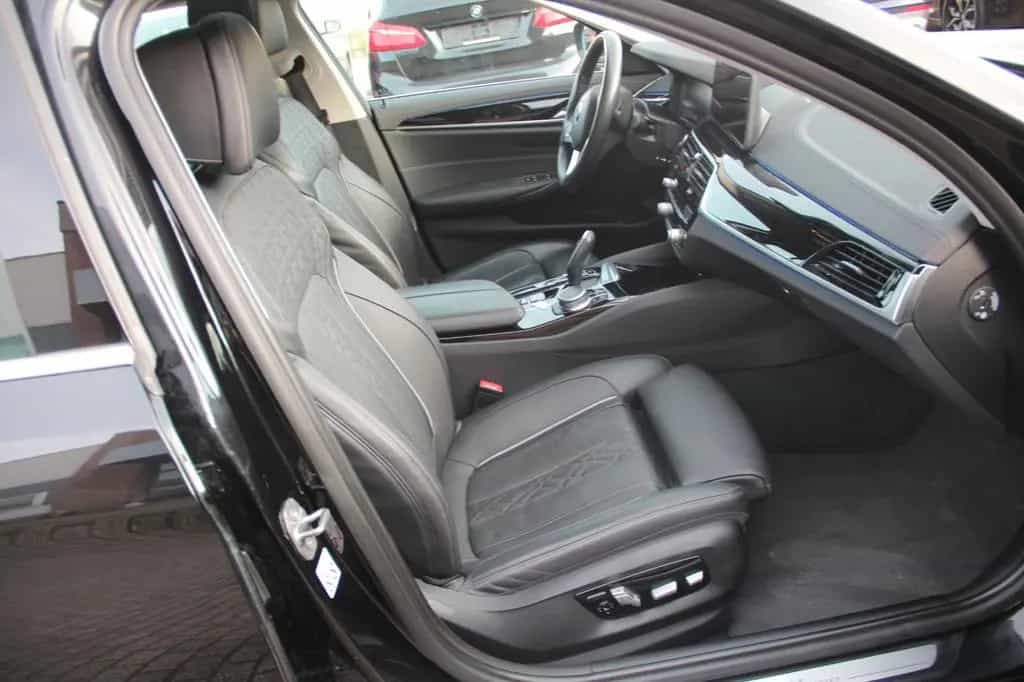 BMW 5 Series 520 d Luxury Line, Laser, HUD, 360,stndhz, Exclu 09/2021-photo-12
