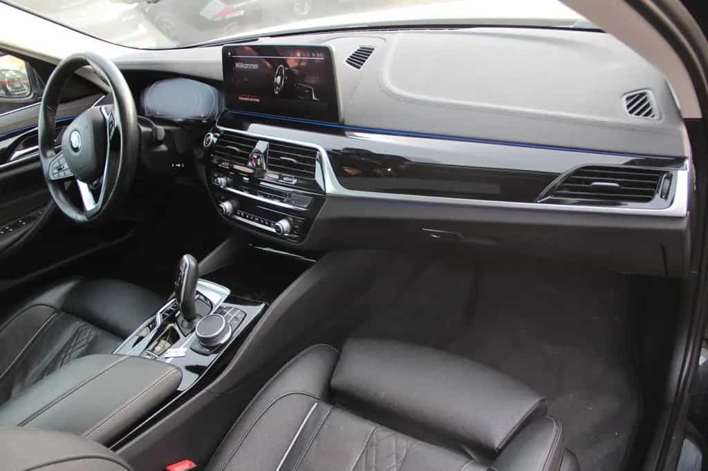 BMW 5 Series 520 d Luxury Line, Laser, HUD, 360,stndhz, Exclu 09/2021-photo-13