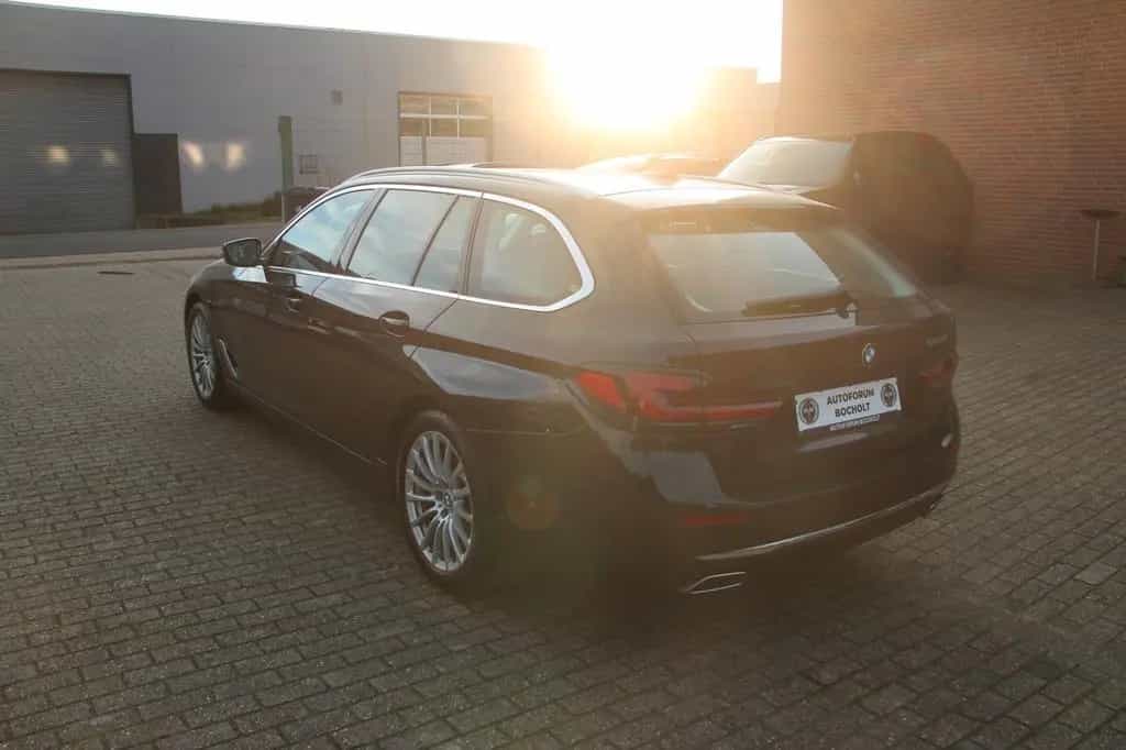 BMW 5 Series 520 d Luxury Line, Laser, HUD, 360,stndhz, Exclu 09/2021-photo-3