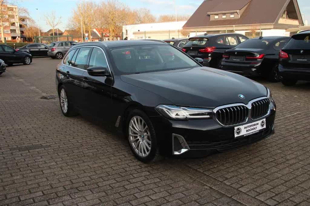 BMW 5 Series 520 d Luxury Line, Laser, HUD, 360,stndhz, Exclu 09/2021-photo-7
