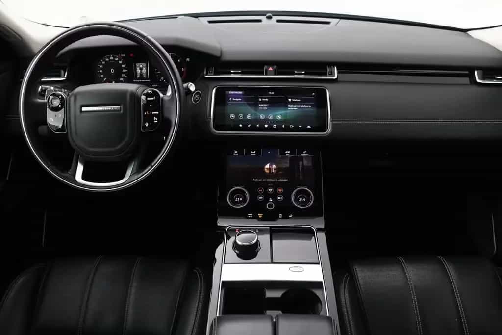 Land Rover Range Rover Rover Velar 2.0 I4 AWD R-Dynamic HSE | pan 07/2017-photo-3