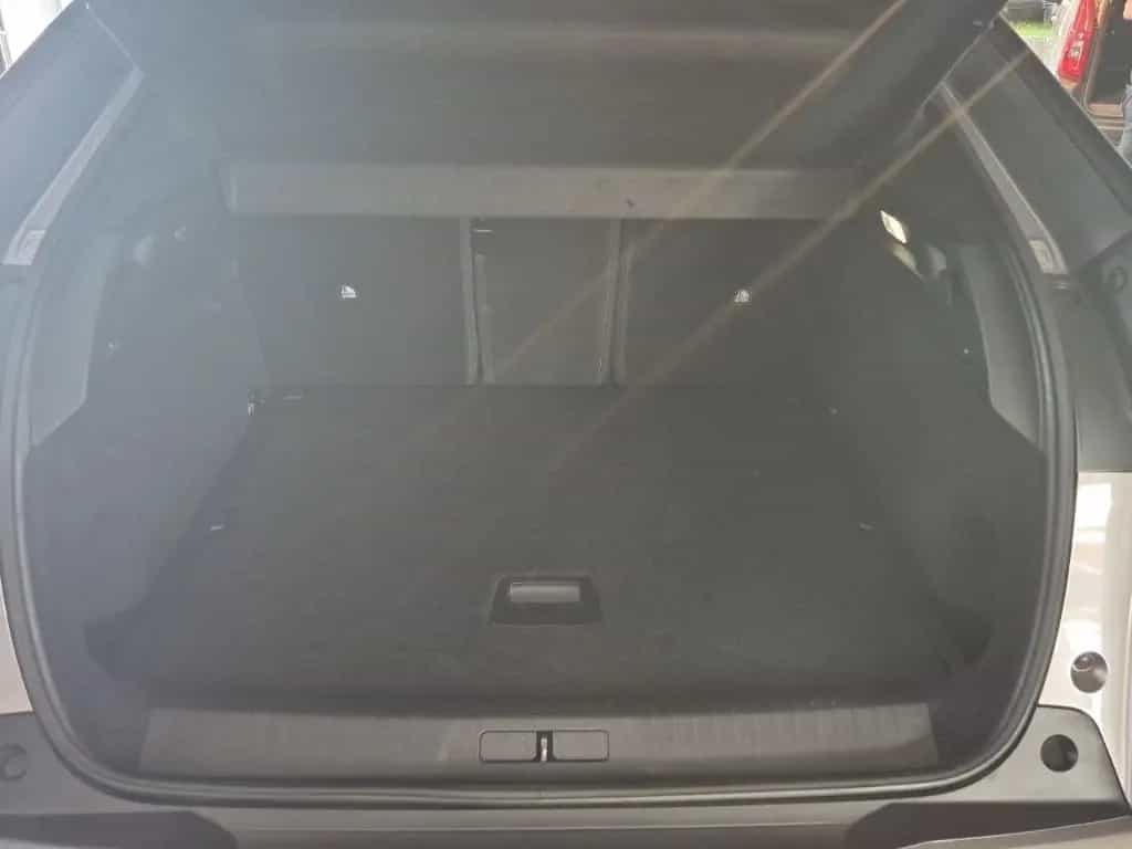 Peugeot 3008 Hybrid Allure AT Shz Navi Kamera 360 03/2025-photo-5