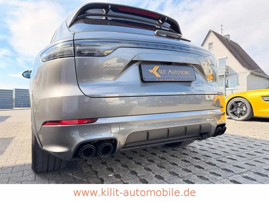 Porsche Cayenne GTS APPROVED 10/28+PANO+MATRIX+BOSE+1.HD 12/2020-photo-12