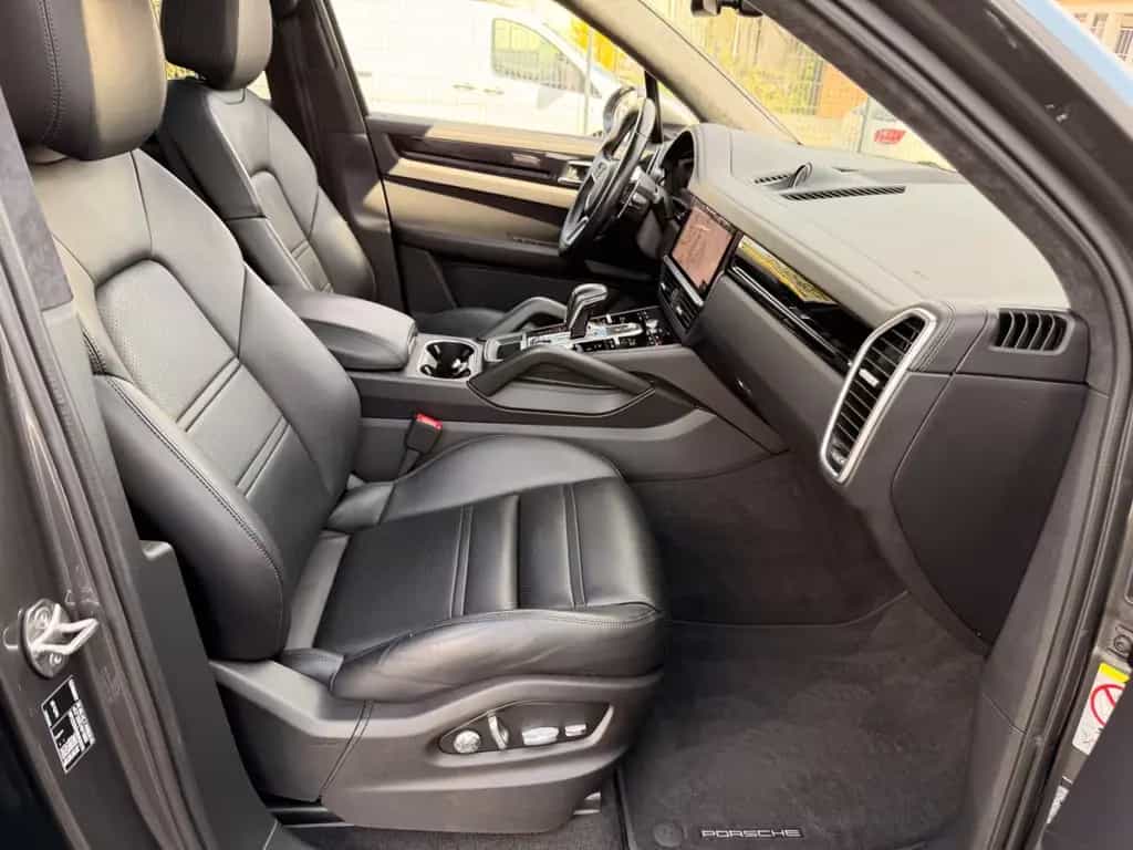 Porsche Cayenne GTS APPROVED 10/28+PANO+MATRIX+BOSE+1.HD 12/2020-photo-16