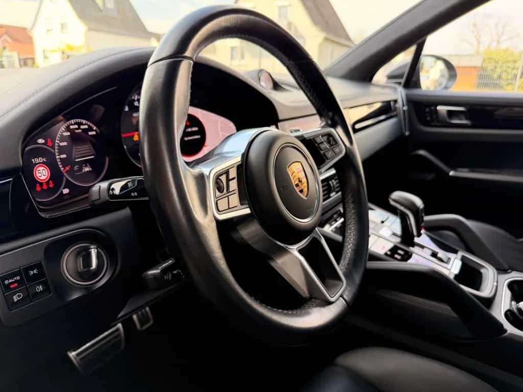 Porsche Cayenne GTS APPROVED 10/28+PANO+MATRIX+BOSE+1.HD 12/2020-photo-22