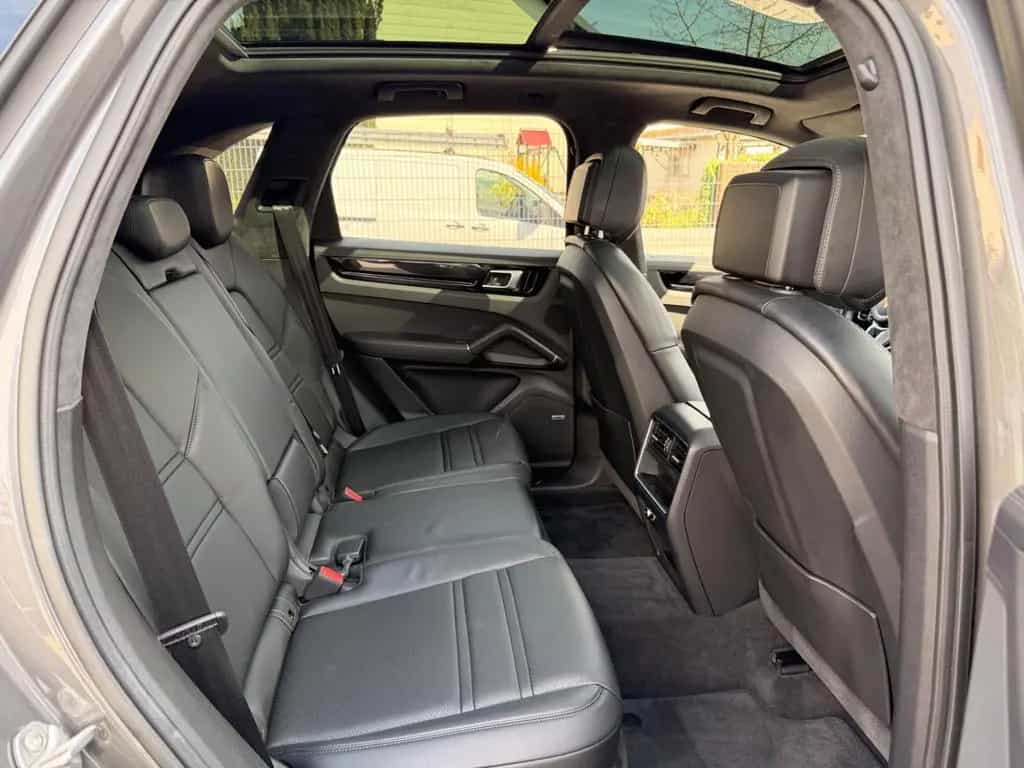 Porsche Cayenne GTS APPROVED 10/28+PANO+MATRIX+BOSE+1.HD 12/2020-photo-24