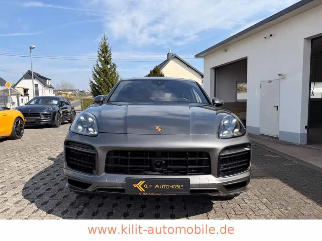 Porsche Cayenne GTS APPROVED 10/28+PANO+MATRIX+BOSE+1.HD 12/2020-photo-2