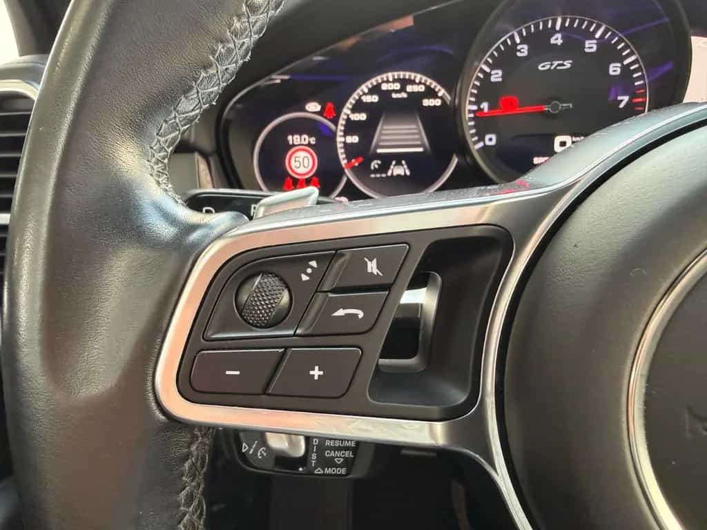 Porsche Cayenne GTS APPROVED 10/28+PANO+MATRIX+BOSE+1.HD 12/2020-photo-32