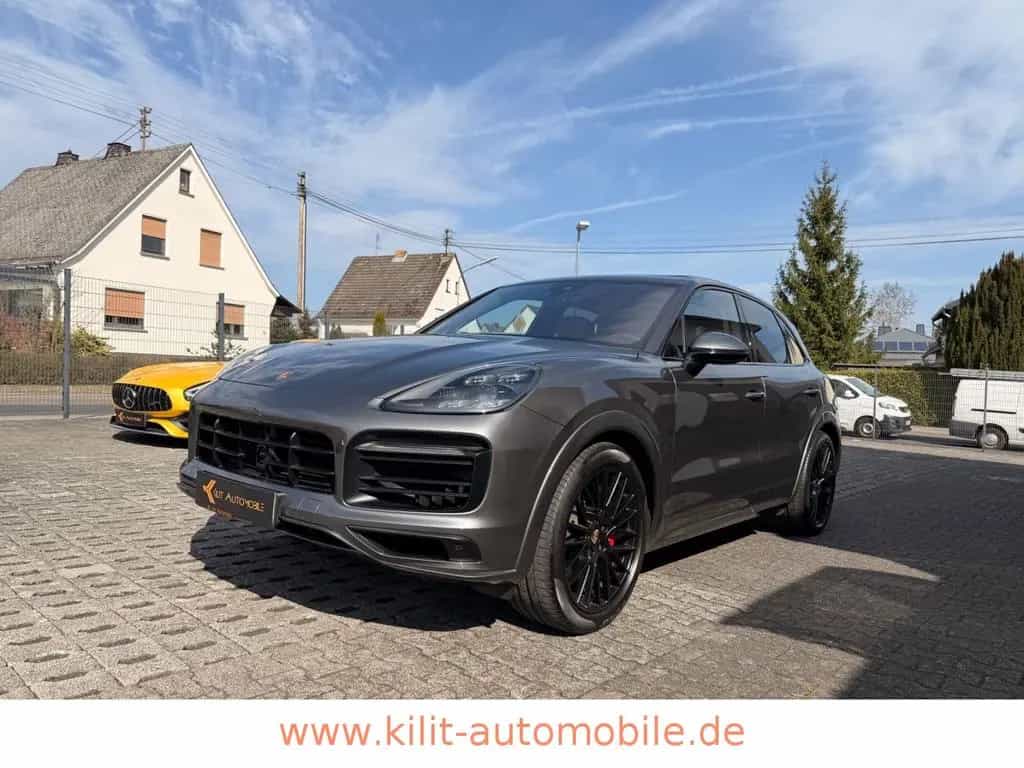 Porsche Cayenne GTS APPROVED 10/28+PANO+MATRIX+BOSE+1.HD 12/2020-photo-3