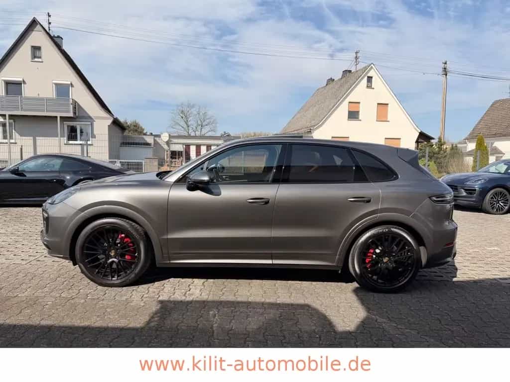 Porsche Cayenne GTS APPROVED 10/28+PANO+MATRIX+BOSE+1.HD 12/2020-photo-4