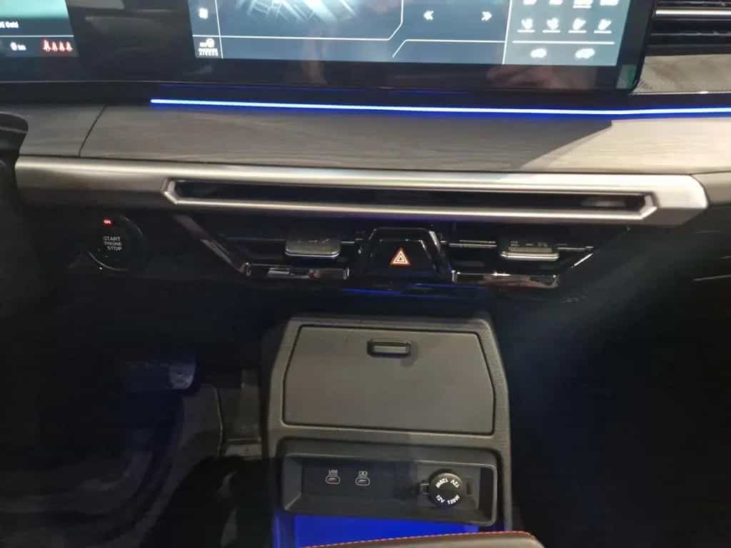 KGM Actyon 1.5T-GDi LUX 2WD Automatik Navi Sitzheizu 01/2026-photo-9