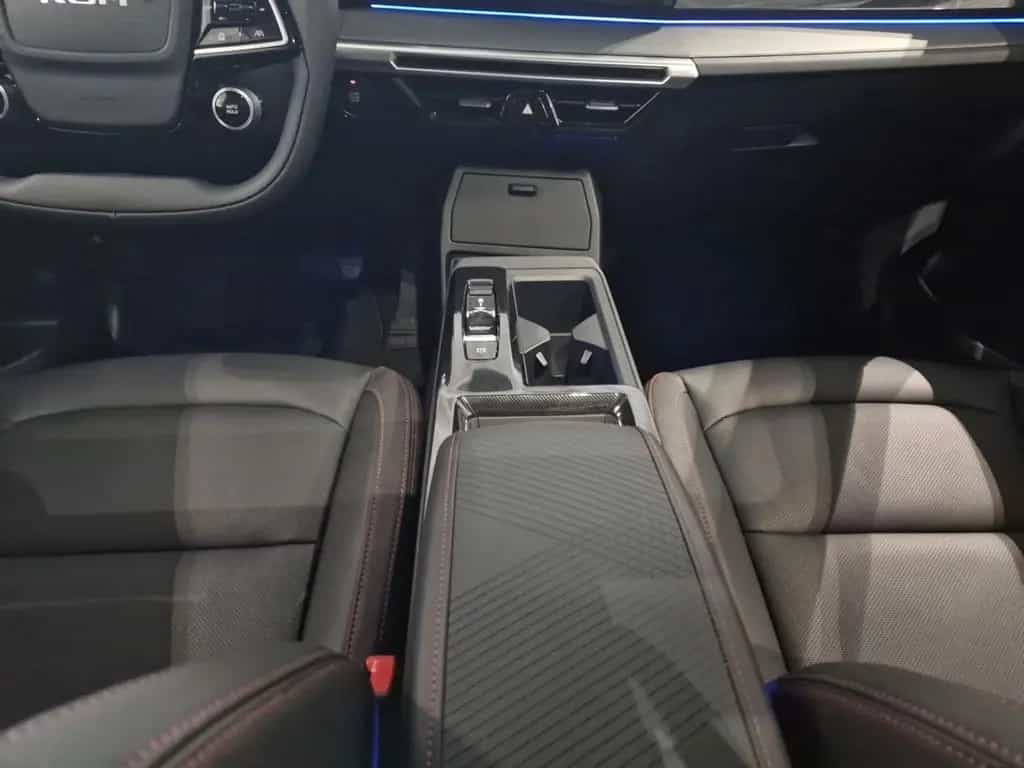KGM Actyon 1.5T-GDi LUX 2WD Automatik Navi Sitzheizu 01/2026-photo-3