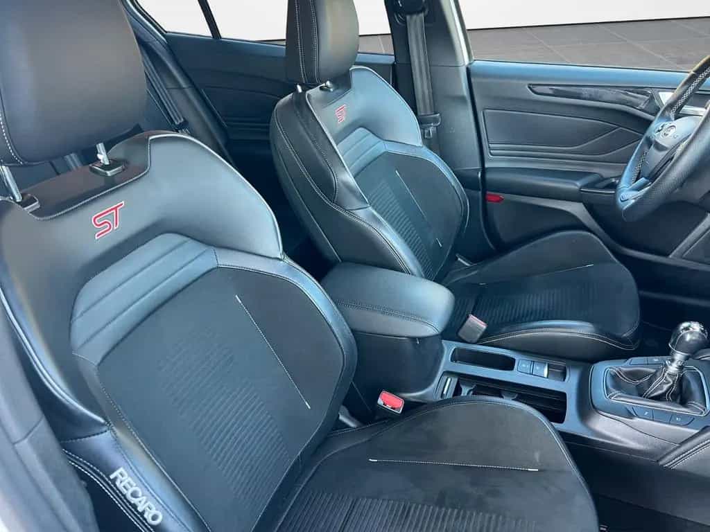 Ford Focus ST Performance * Finanzierung 0,0 Anz 07/2019-photo-13