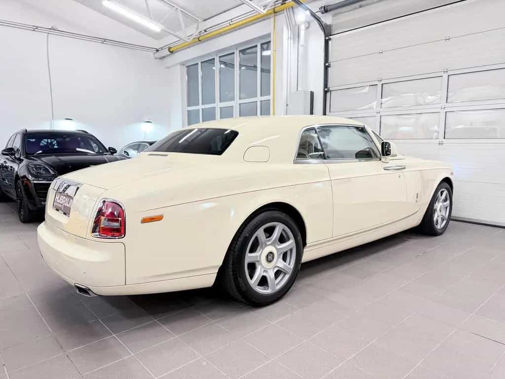 Rolls-Royce Phantom Coupé Coachline Chardonnay Metallic 07/2011-photo-16